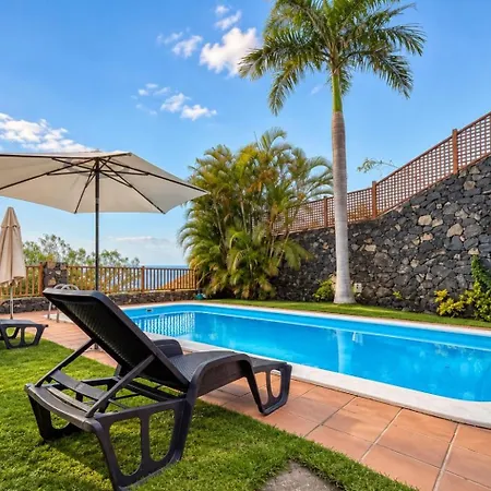 Guestready - Villa Mountaintop Views Mazo