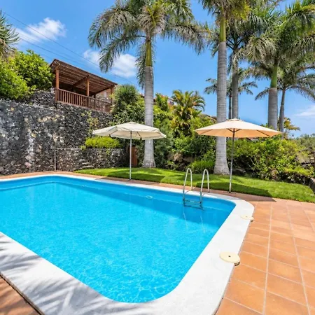 Guestready - Villa Mountaintop Views